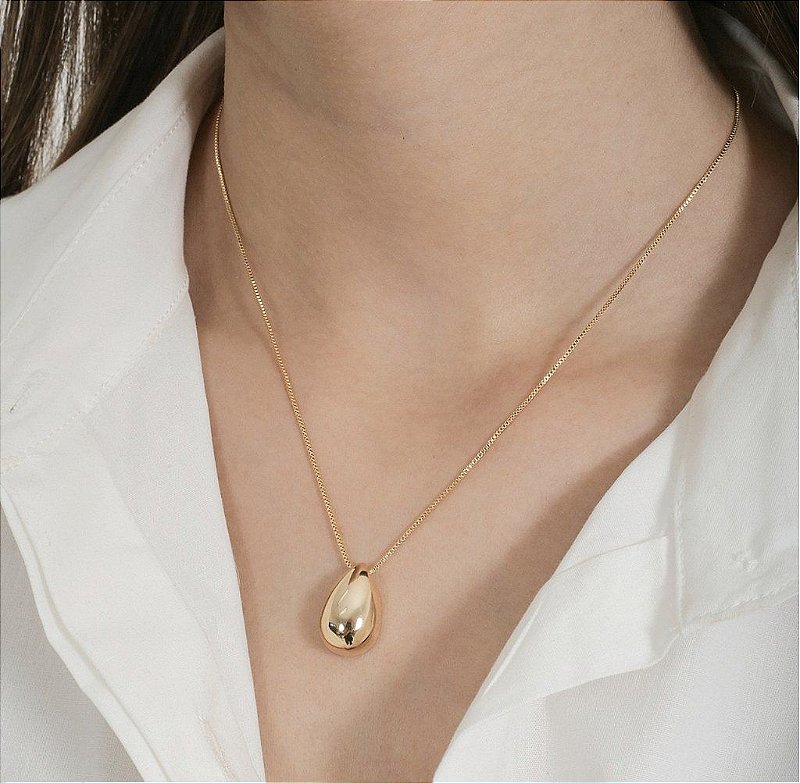 Conjunto Gota Lisa Média - Colar e Brinco - Semijoia Banhada a Ouro 18K