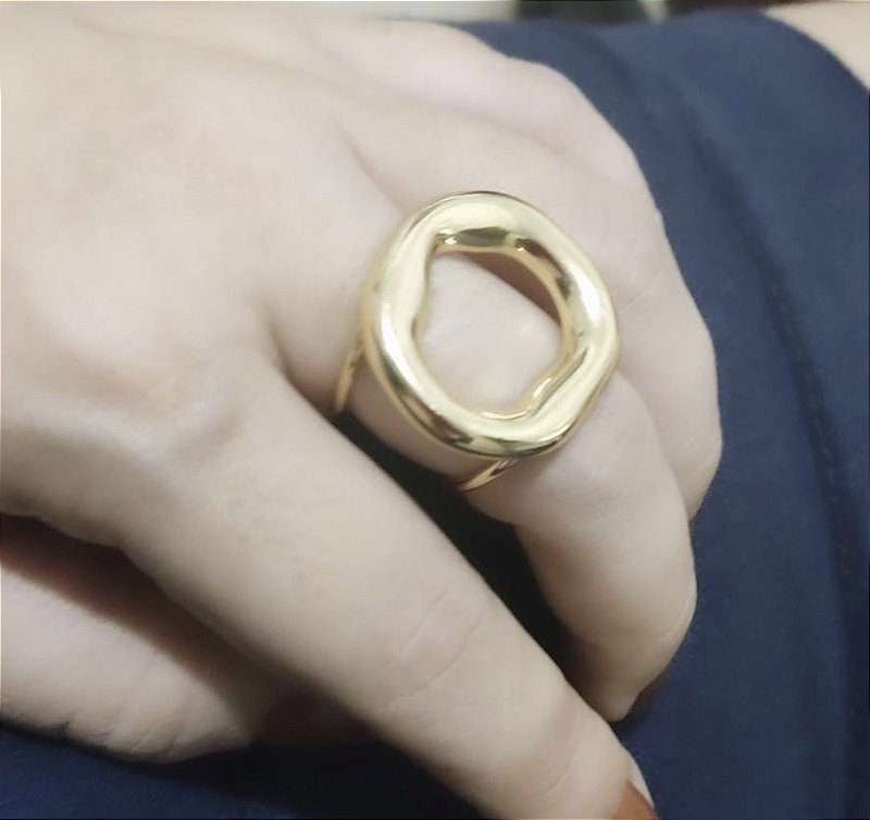 Anel Circulo Orgânico Vazado Ajustável - Elegância Sem Fim - Semijoia Banhado a Ouro 18K ou Prata 925