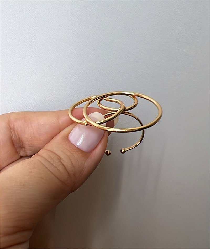 Anel Três Círculos Ajustável – Semijoia Banhada a Ouro 18k