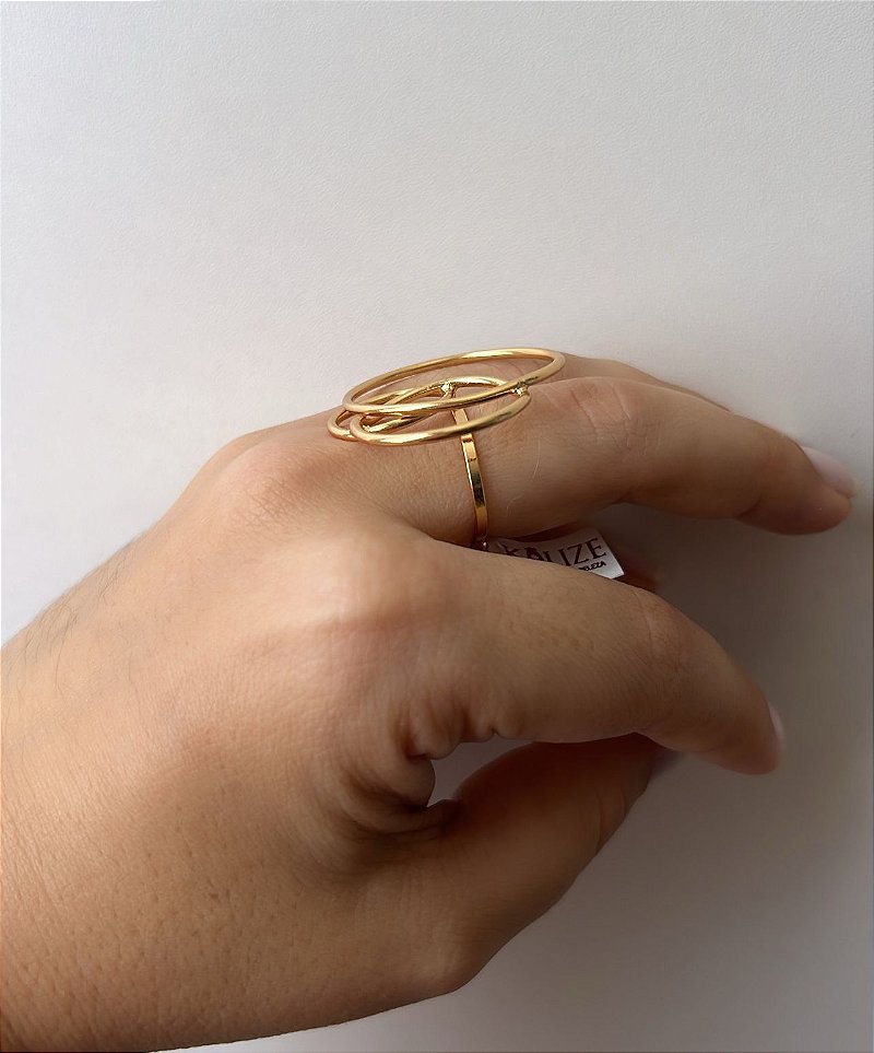 Anel Três Círculos Ajustável – Semijoia Banhada a Ouro 18k