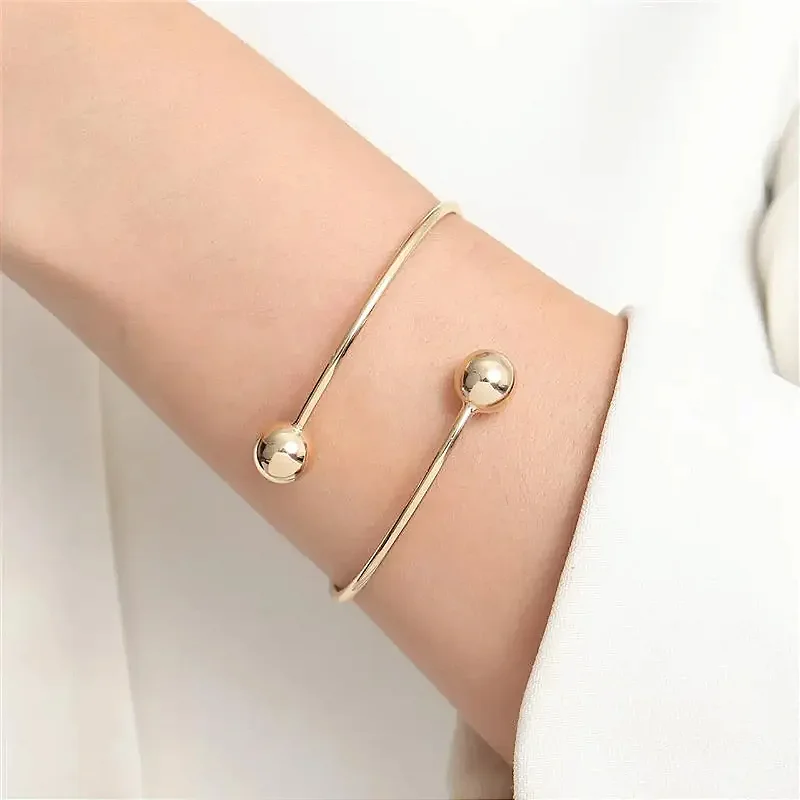 Bracelete 2 Bolas Ajustável Dourado – Elegante e Minimalista - Semijoia Banhada em Ouro 18K