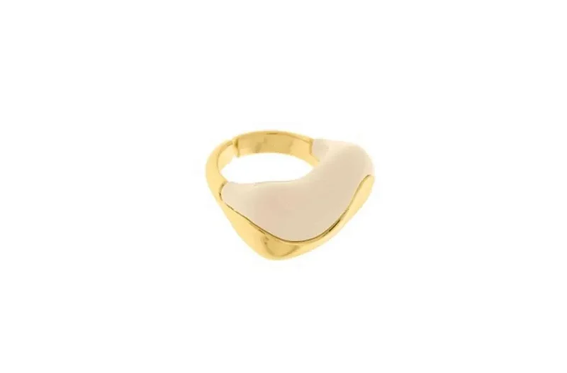 Anel Movimento Off White Dourado – Semijoia Moderna Kalize - Banhado a Ouro 18k