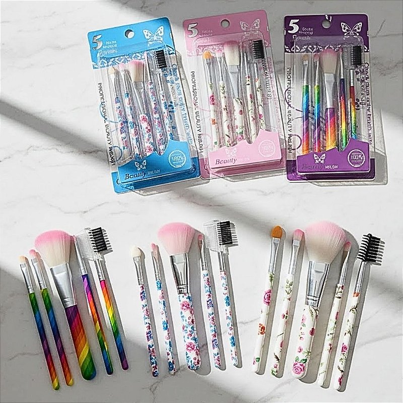 Kit com 05 Pincéis para Maquiagem Estampado Beauty Brush - Pcte c/ 12 unid