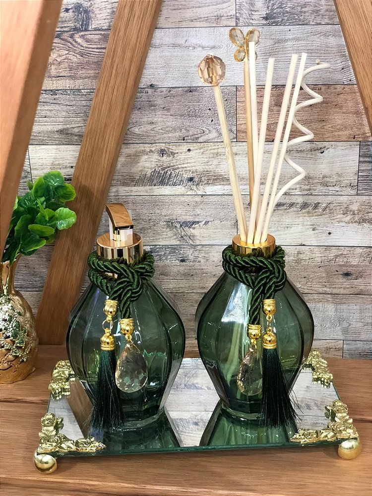 Kit Lavabo Lampe Verde com Difusor, Sabonete Líquido e Bandeja
