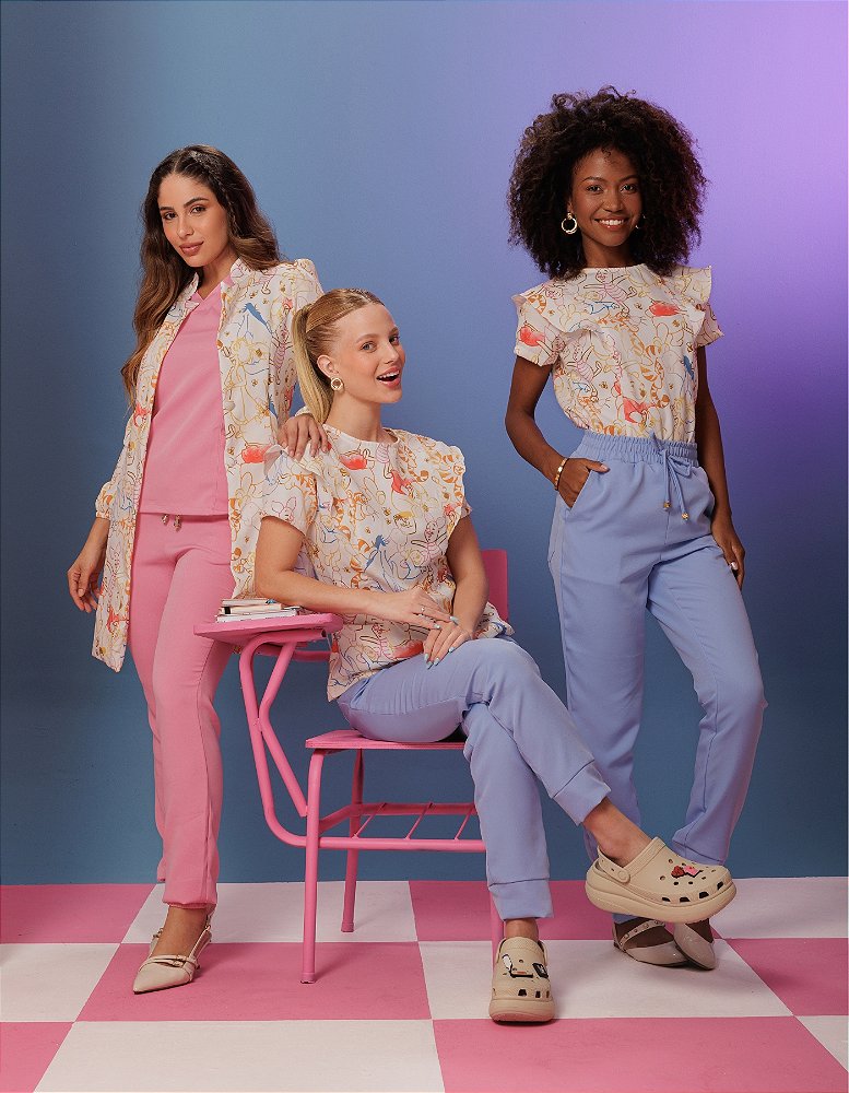 Scrub Feminino Laila Estampa Pooh — foto 5