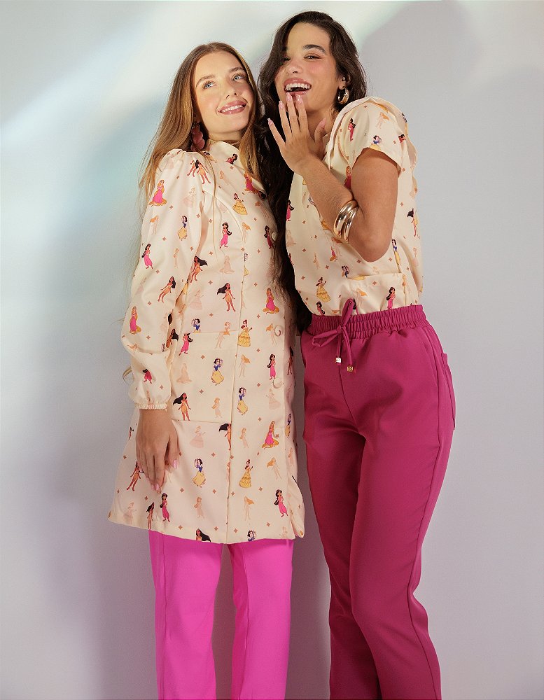 Scrub Feminino Laila Estampa Princesas — foto 13