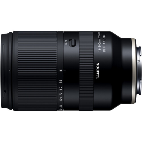 Lente Tamron 18-300mm f/3.5-6.3 Di III-A VC VXD para câmeras Canon EOS Mirrorless encaixe RF