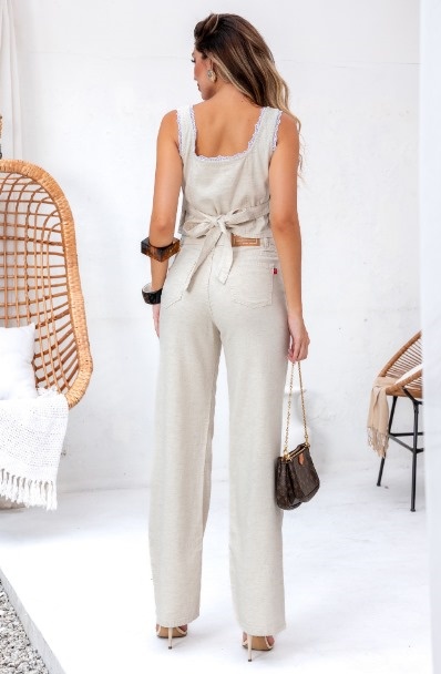 Calça Wide Leg em Viscolinho Bege Revanche