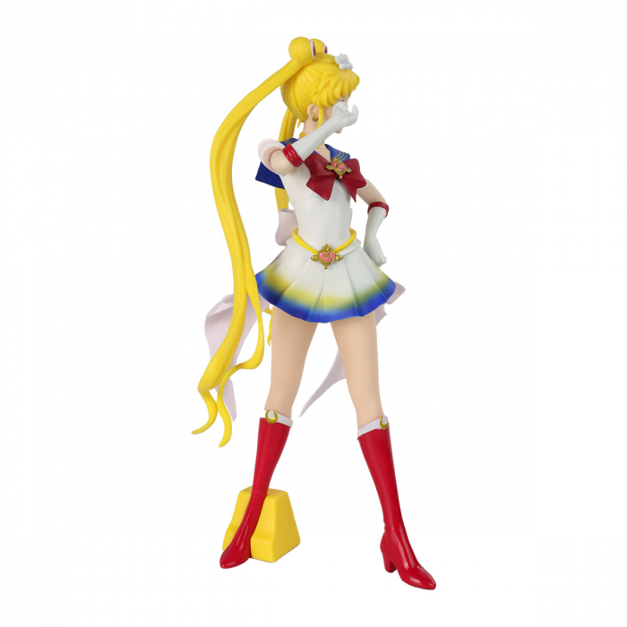 Super Sailor Moon - Pretty Guardian Sailor Moon Eternal Glitter&Glamours Banpresto
