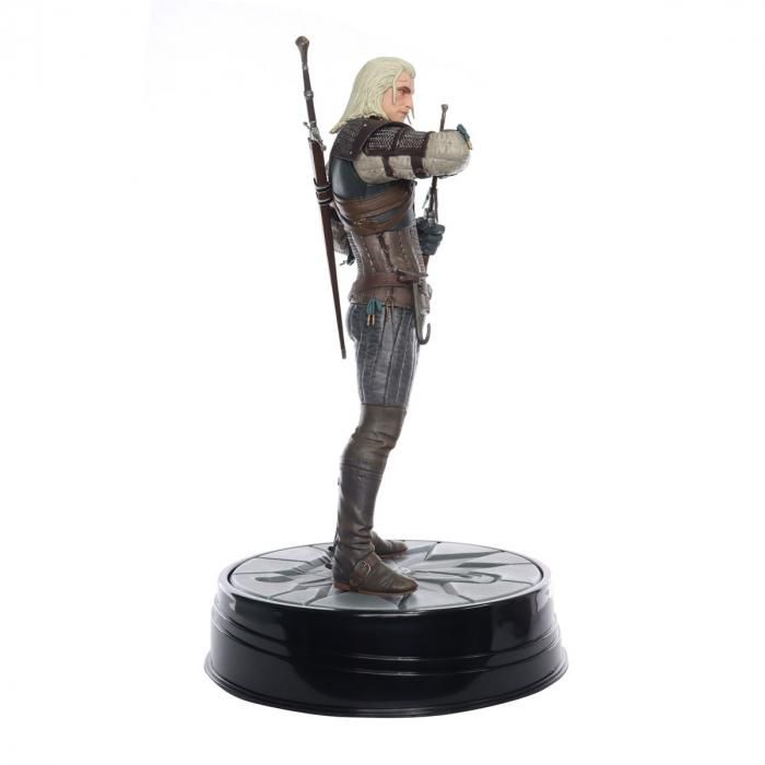 Geralt Hearts Of Stone Figure - The Witcher Wild Hunt  Dark Horse
