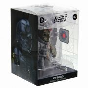 Cyborg Justice League América DC Comics XXRay Mighty Jaxx