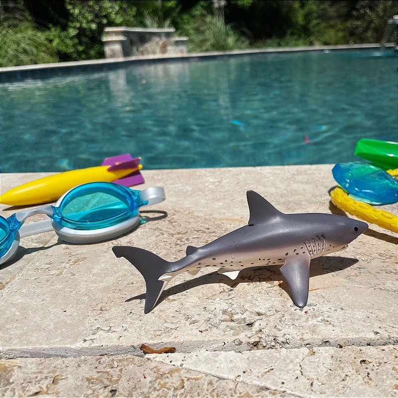 Figura Tubarão Salmão Safari Ltd.