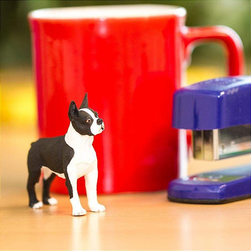 Figura Cachorro Boston Terrier Safari Ltd.