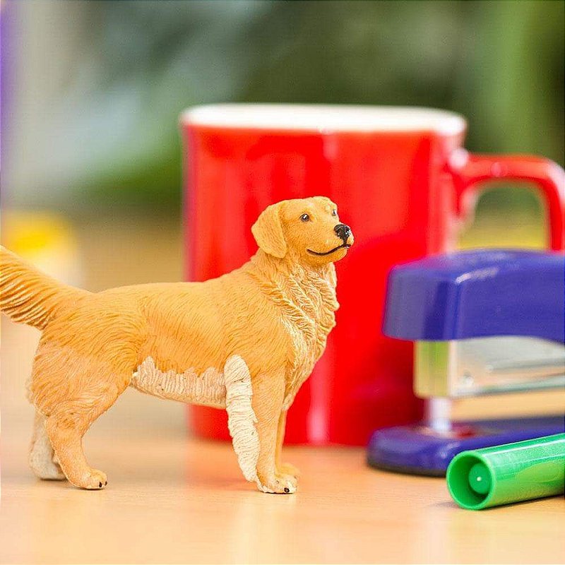Figura Cachorro Golden Retriever Safari Ltd.