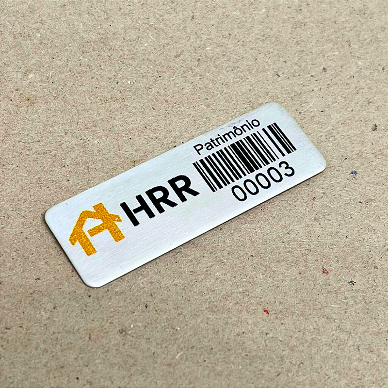 100 Plaquinhas Patrimoniais de Alumínio Personalizadas – 4,5x1,5 cm com Adesivo Dupla Face