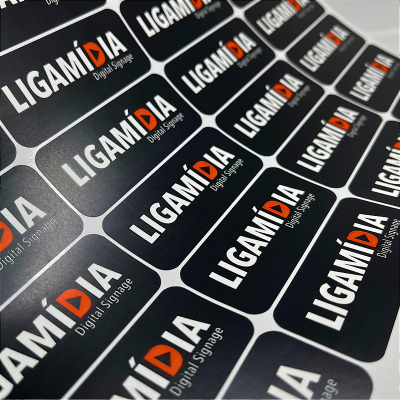 500 adesivos de vinil fosco com impressão colorida e dados variáveis 7x3cm