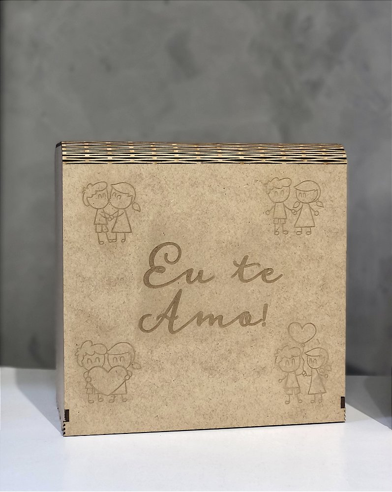 Caixa de Presente em MDF Cru (20x20x10cm) para Aniversário e Ocasiões Românticas