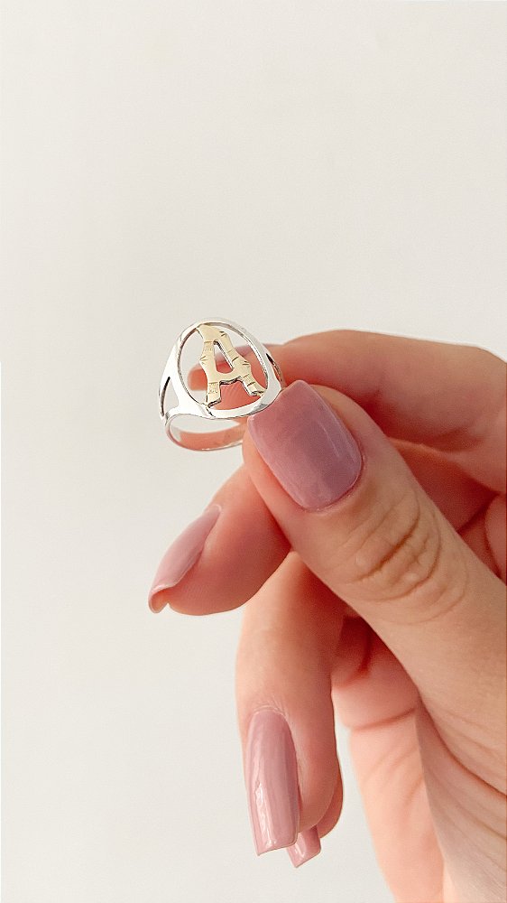 Anel Personalizado de Prata Pura com Filete de Ouro 18k