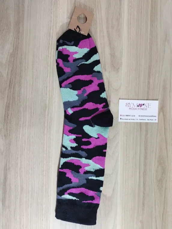 Meias Longas Estampadas camuflada rosa e preto