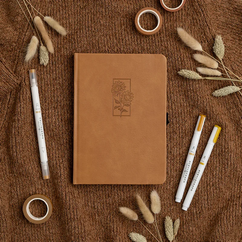 Journal A5 Sunflower - 128 páginas (64 folhas) - Archer & Olive