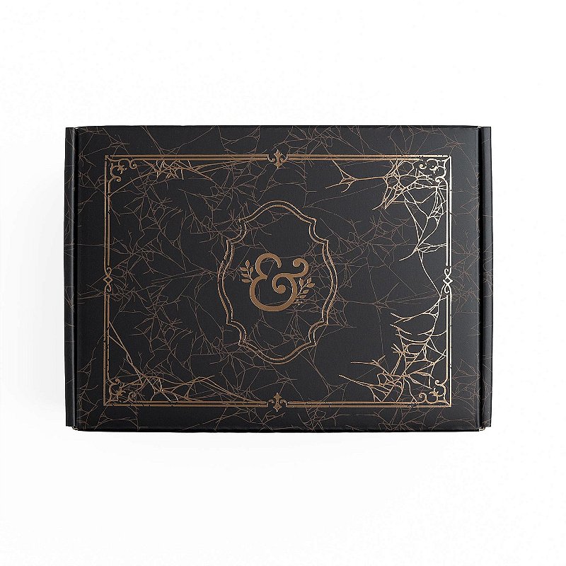 Halloween Box: Whispering Walls - Archer & Olive