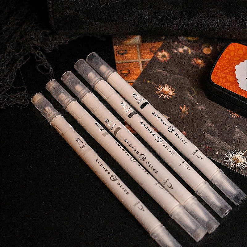 Duographs: Grayscale - Archer & Olive