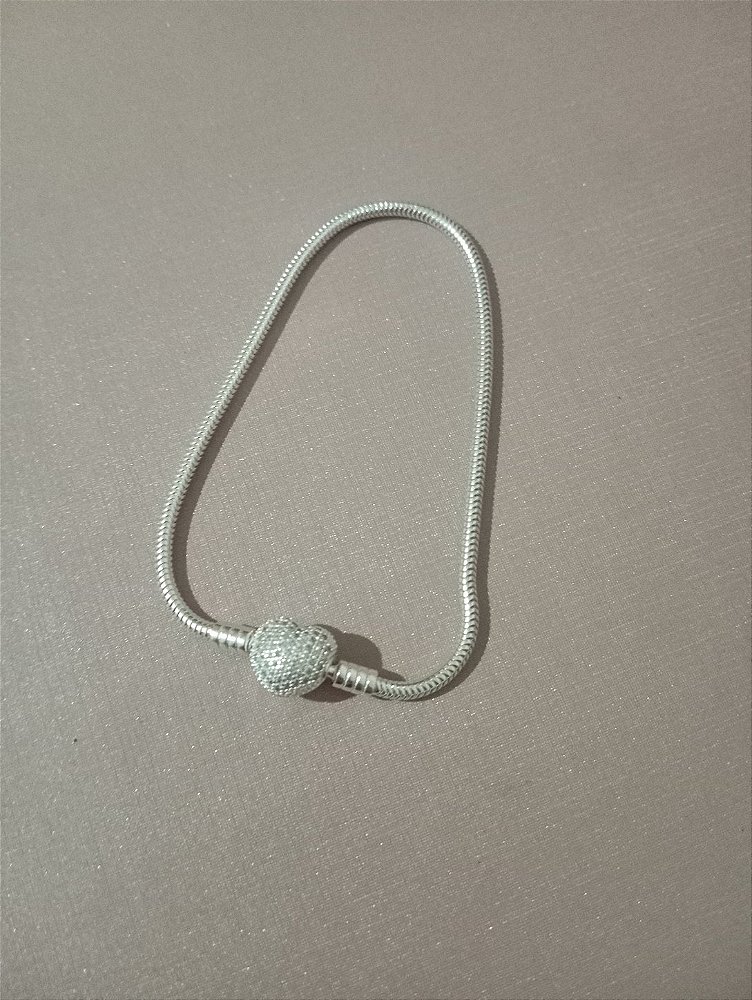 Pandora cravejada Prata 925
