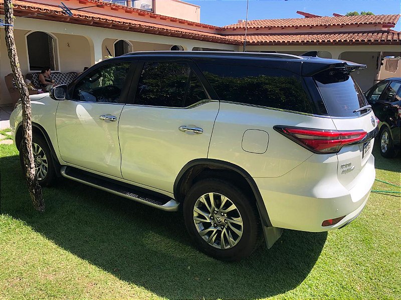 SW4 TOYOTA 2021/2021 BRANCA