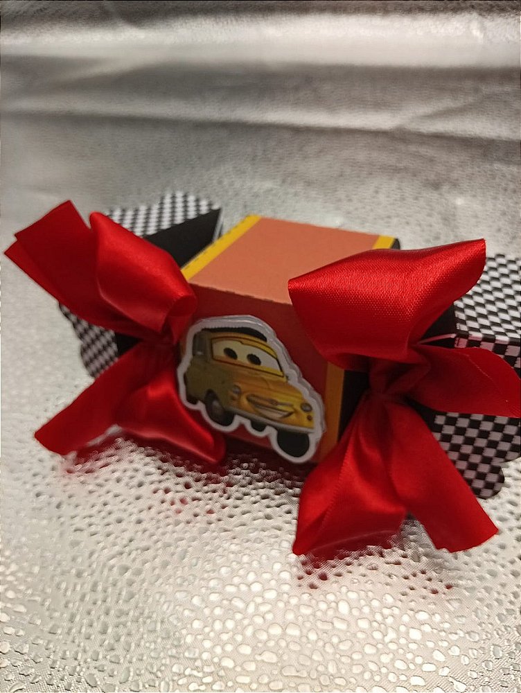 Kit Caixinhas Personalizadas Carros Relâmpagos