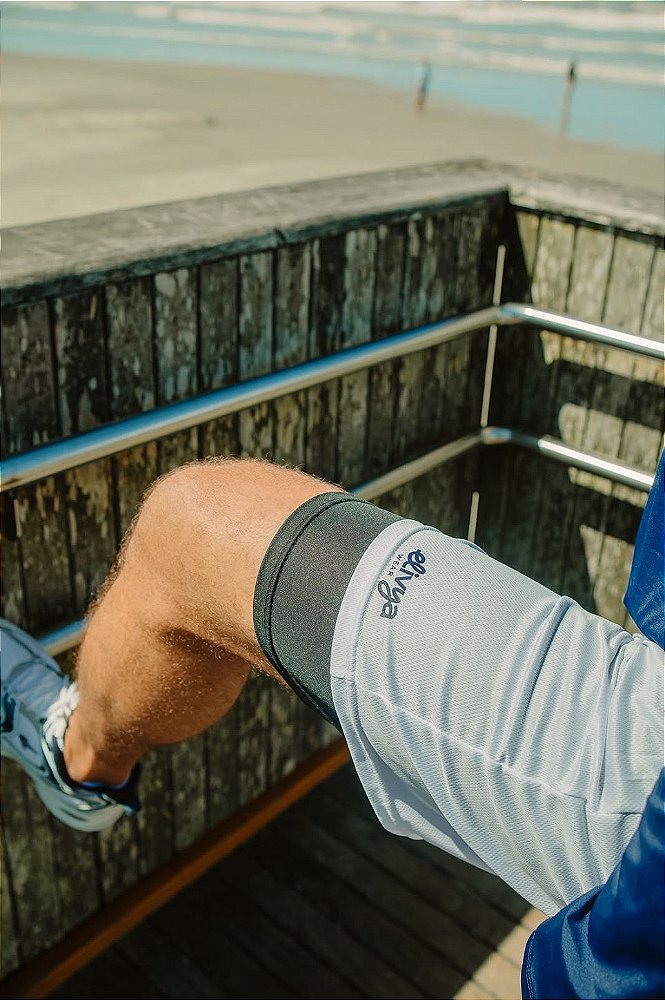 Shorts Masculino - com compressão
