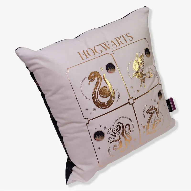 Almofada Casas Douradas Hogwarts - Harry Potter