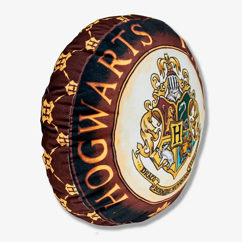 Almofada Formato Hogwarts Hallways - Harry Potter