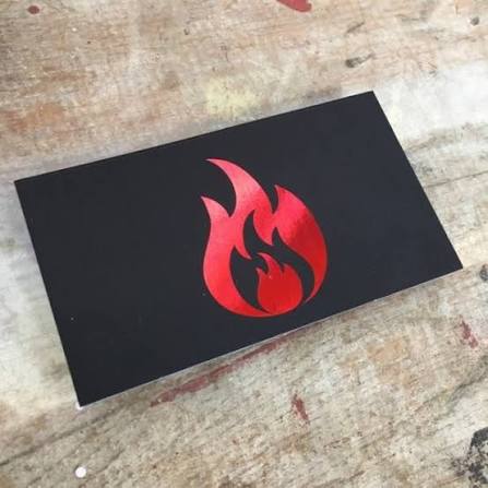 1000 Cartão de Visitas Hot Stamping Vermelho Toque Aveludado (Soft Touch)