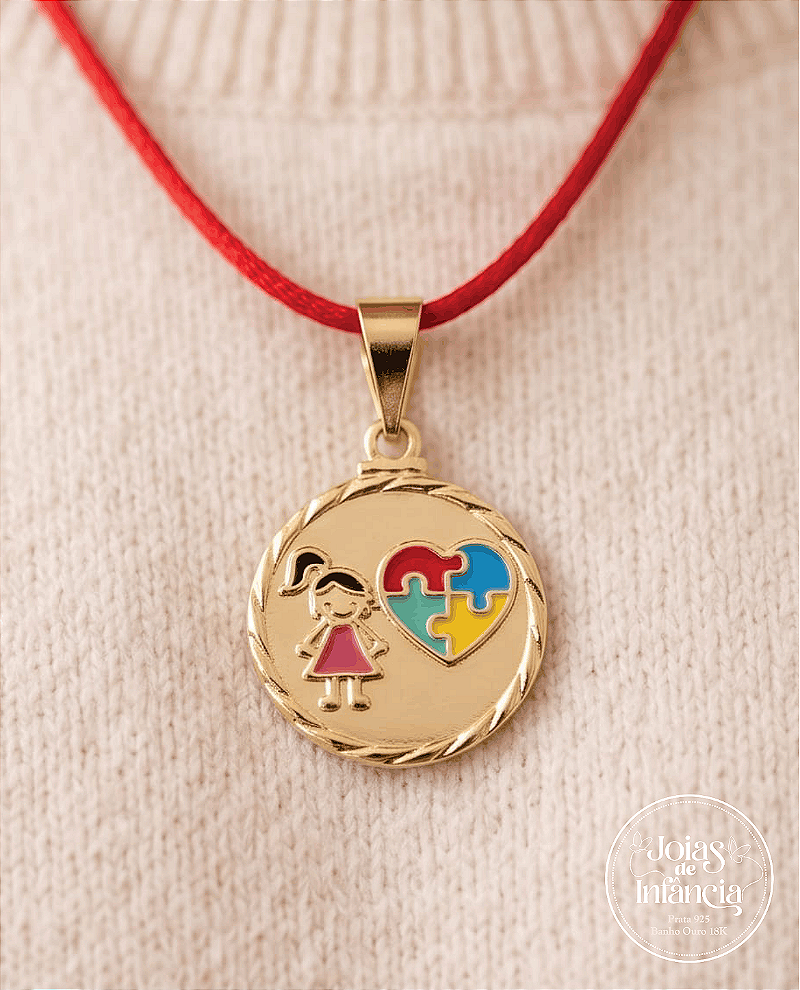Colar vermelho menina símbolo do autismo banho ouro 18k