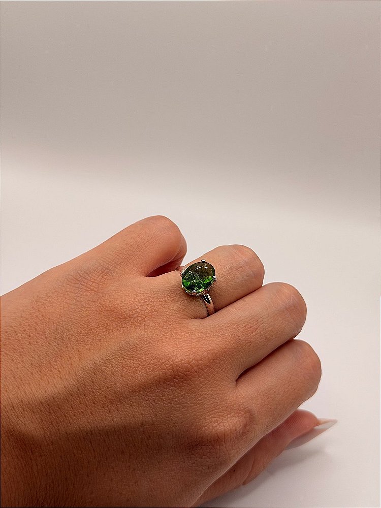 Anel Oval Verde Esmeralda Banho de Prata