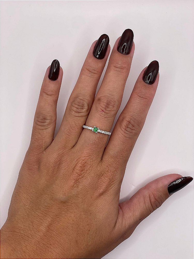 Anel Solitário Prata 925 - Verde Esmeralda