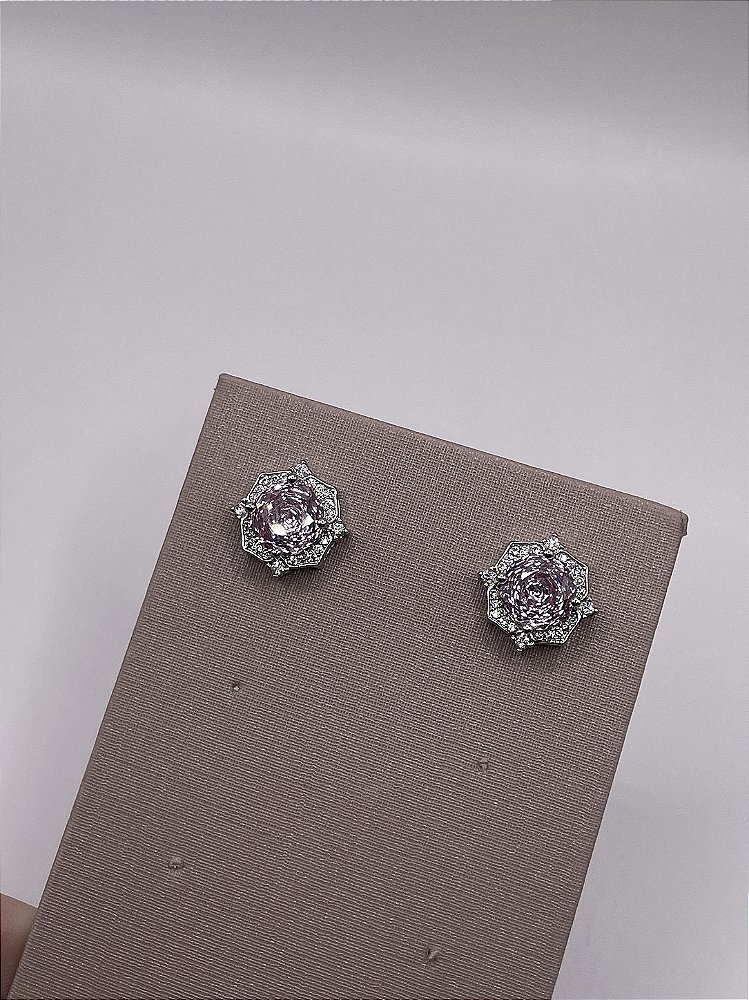 Brinco “Rose Cut” Zircônia Banho de Ródio Branco - Rosa Claro