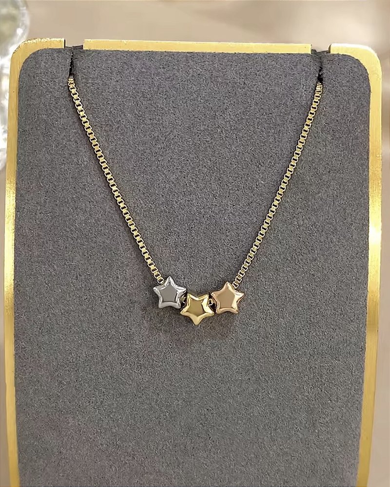 Colar Trio de Estrelas
