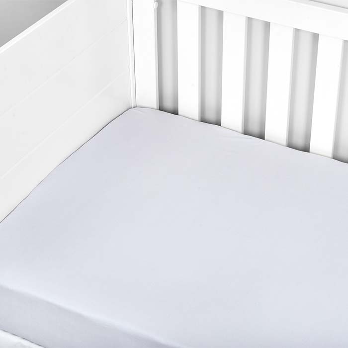 Lençol liso para berço c/elástico padrão americano 1,30m X 70cm X 12cm Branco