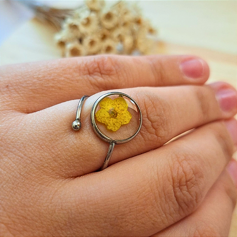 Anel ajustável - Mini Narciso - Amarelo