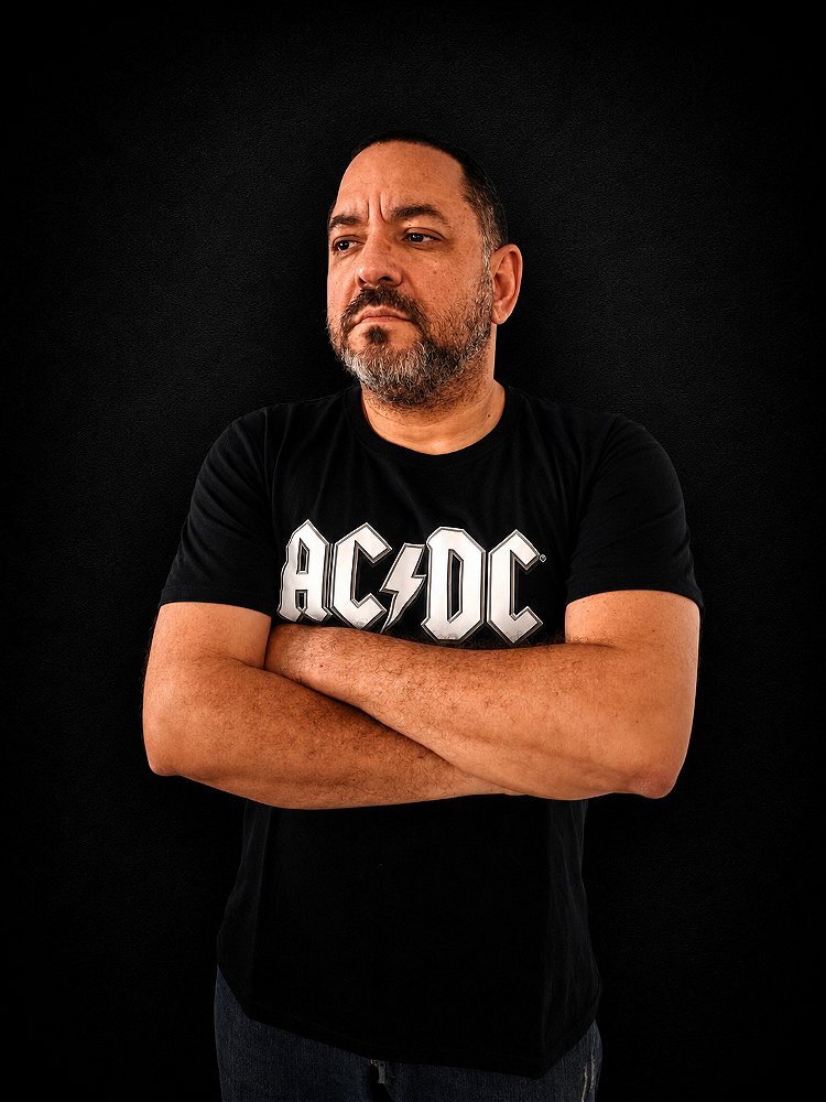 Camiseta AC/DC - Logo Clássica