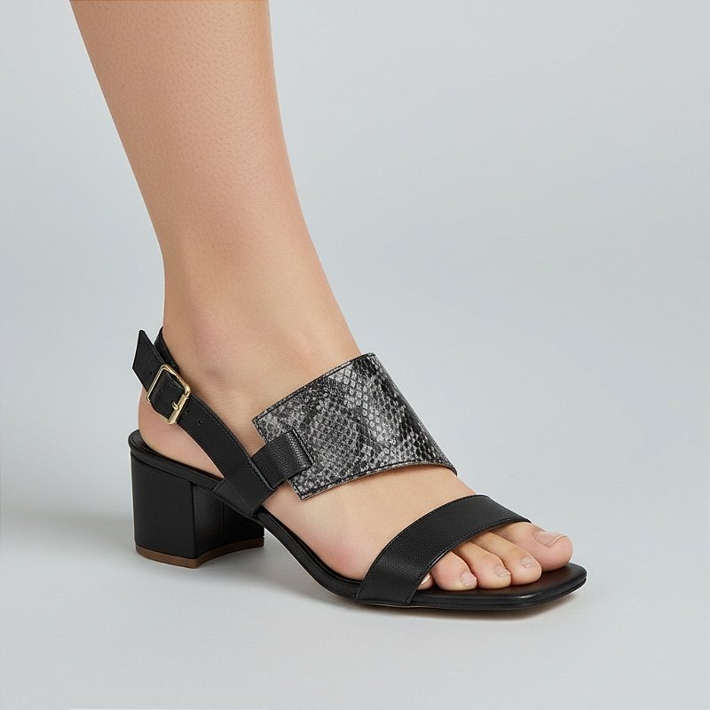 Sandália Feminina Couro Cobra e Napa Preta Couro Salto 4cm Confortável Elegante Sola Micro Chic Moderno