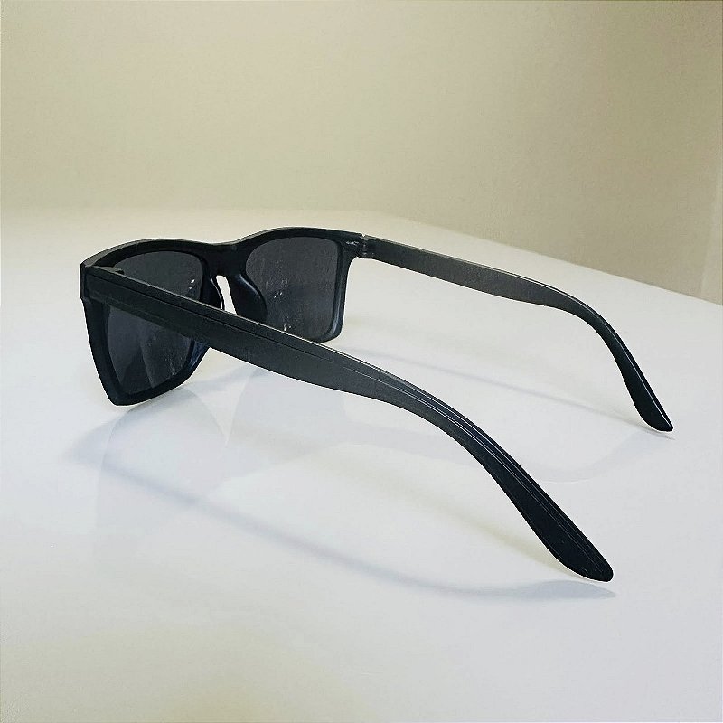 Óculos de sol Ultra Intense preto