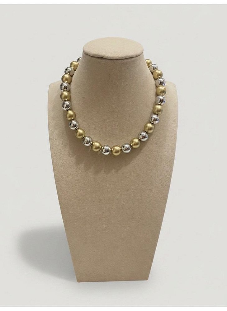 Colar de Resina Dourado e Prateado