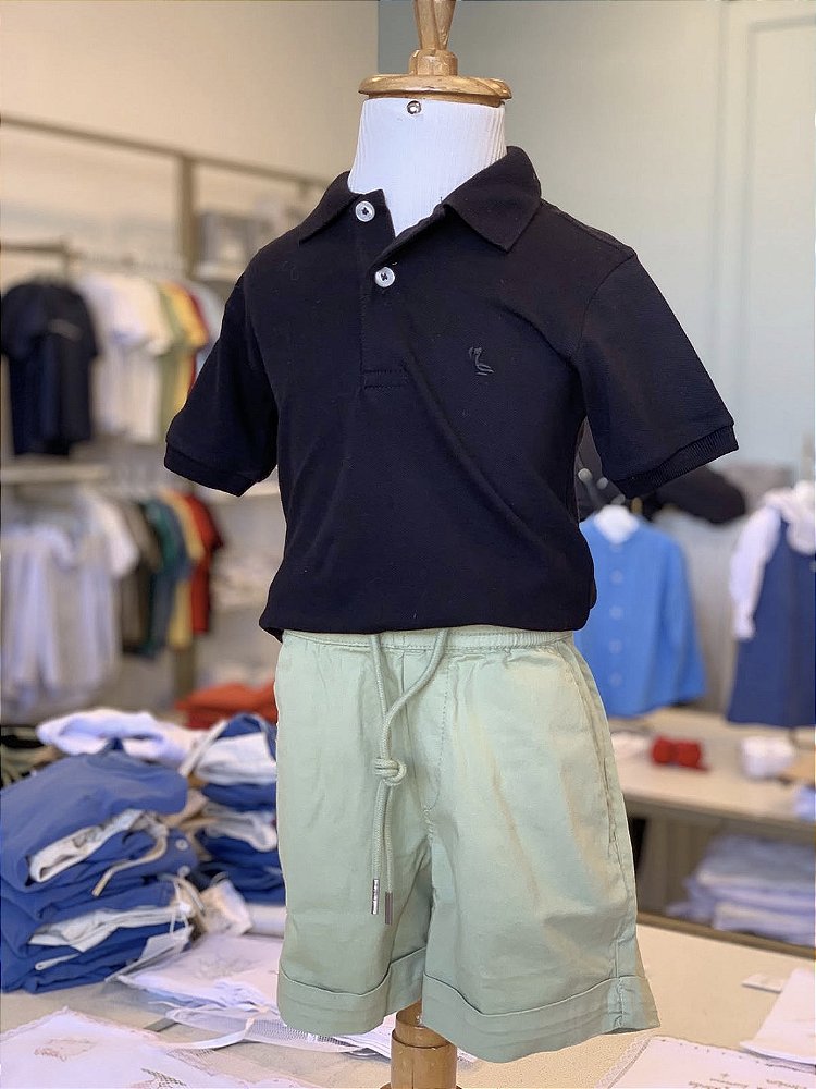 Conjunto Polo Preta e Short Sarja Verde Dudes