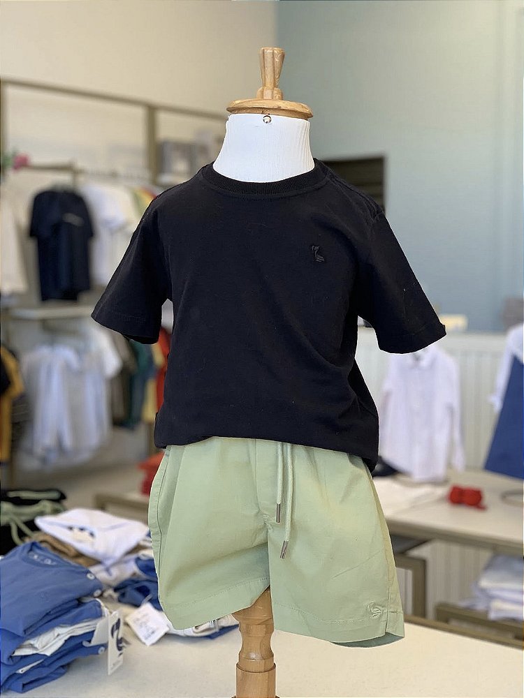 Conjunto Camiseta Preta e Short Sarja Verde Dudes