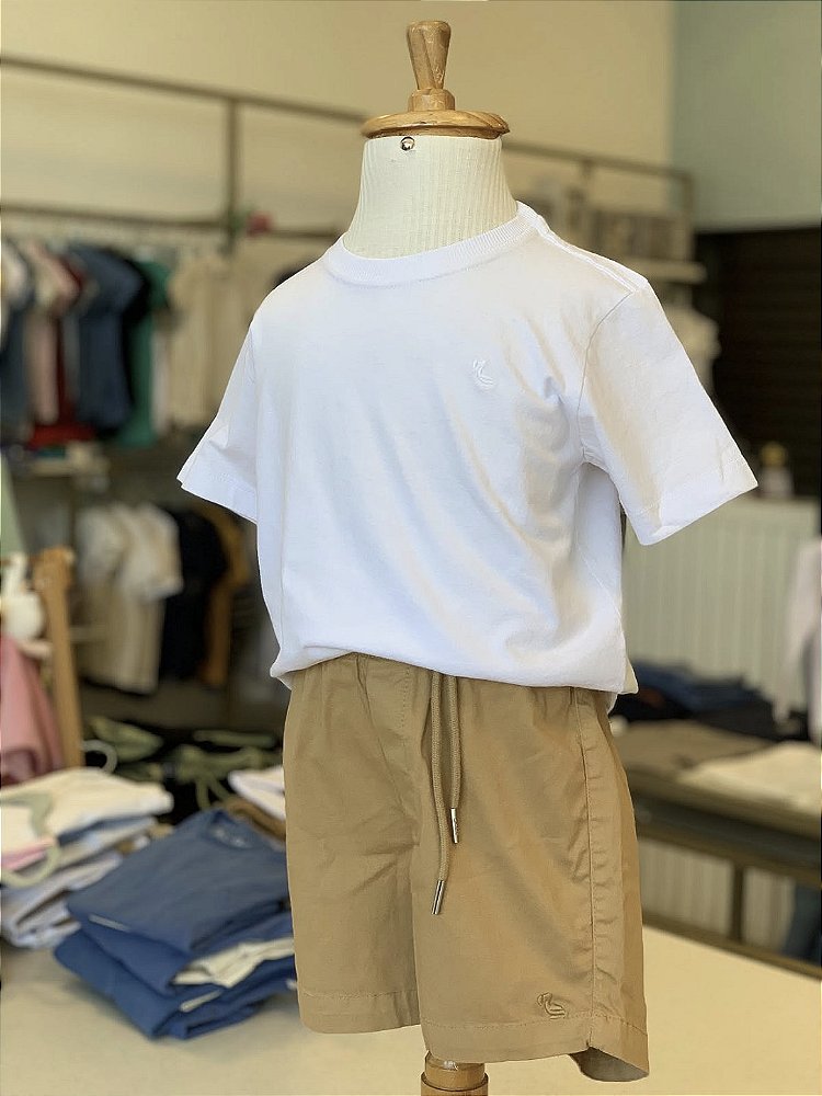 Conjunto Camiseta Branca e Short Sarja Cáqui Dudes