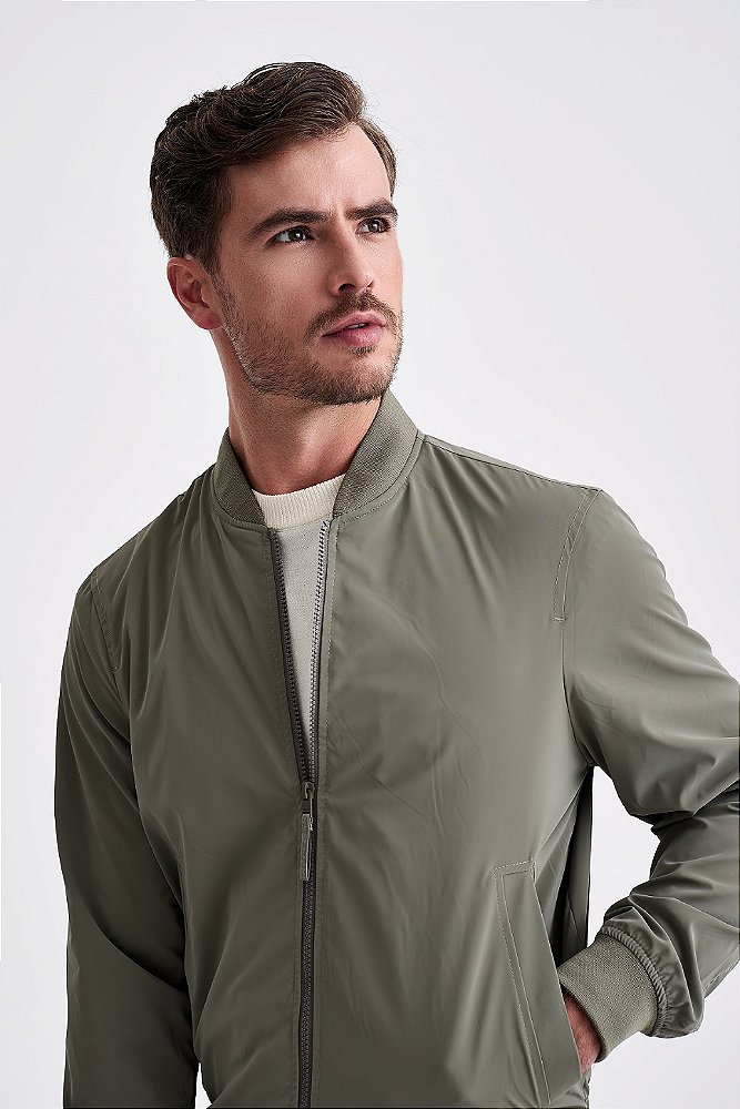 Jaqueta Bomber Light