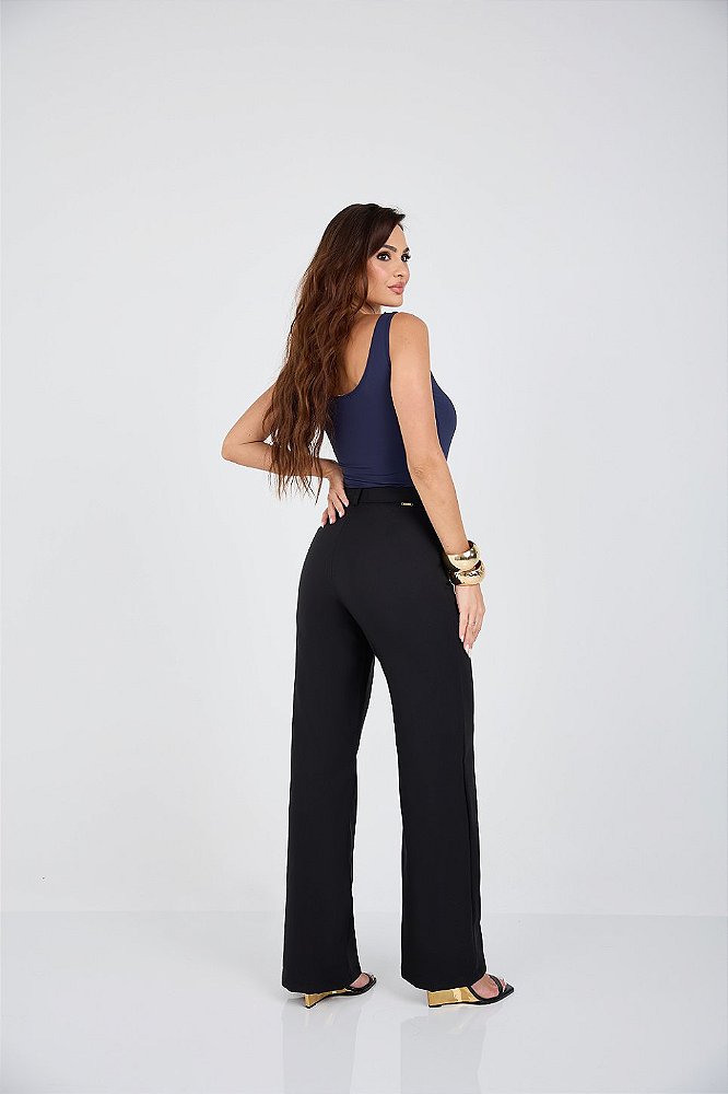 Calça Wide Leg em Alfaiataria