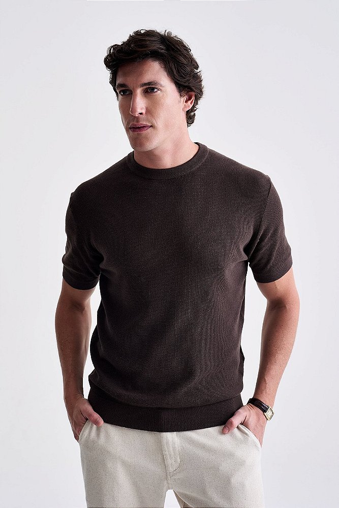 Camiseta Tricot Texturizada - Marrom